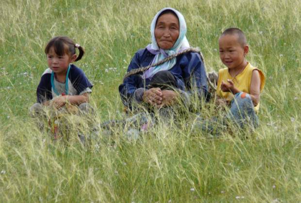 Nomadenfamilie in der Mongolei